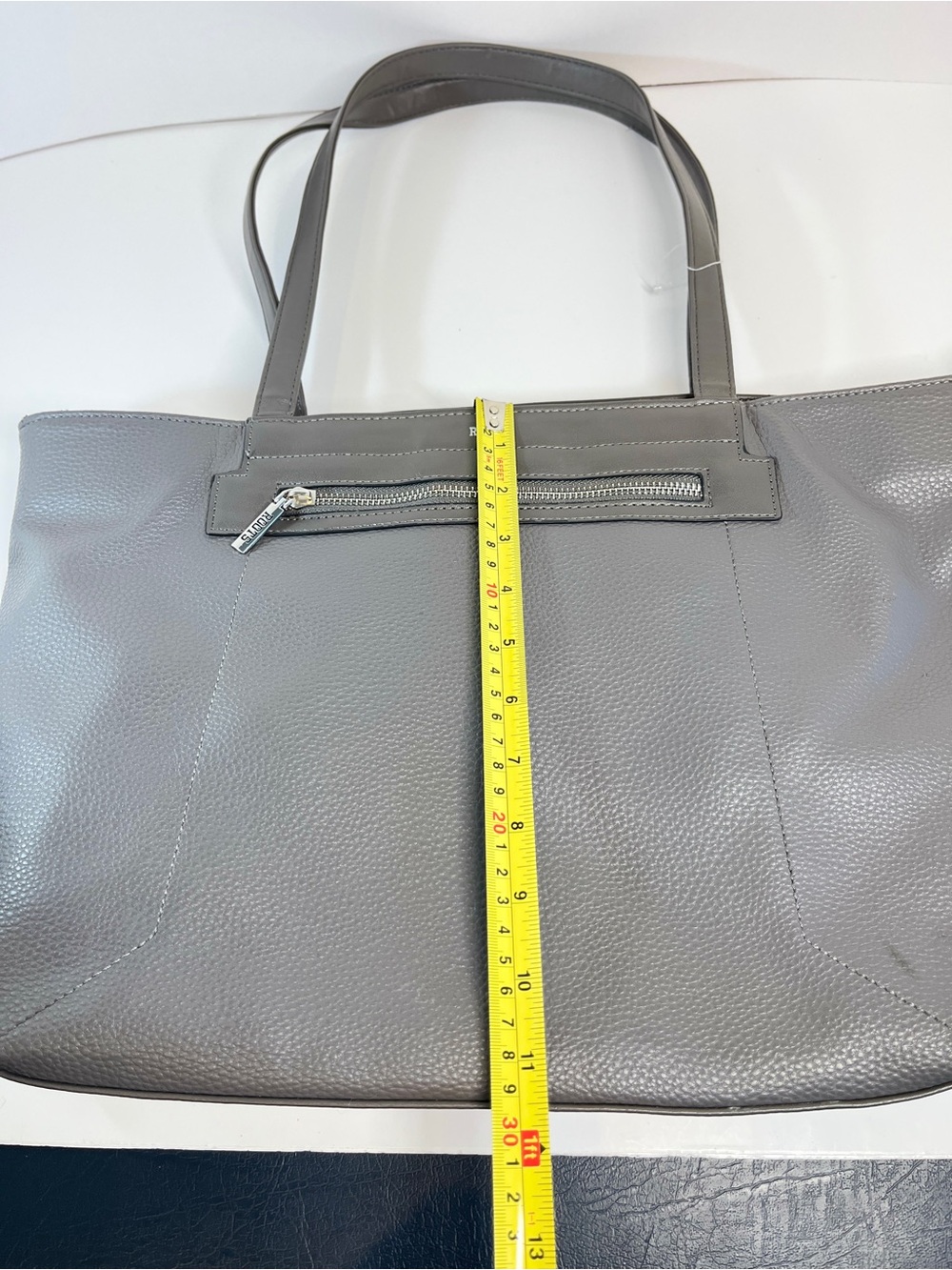Roots Canada Large Tote Bag Pebble Texture Grey Handbag Purse 15.5" x 11.5" - Picture 2 of 16